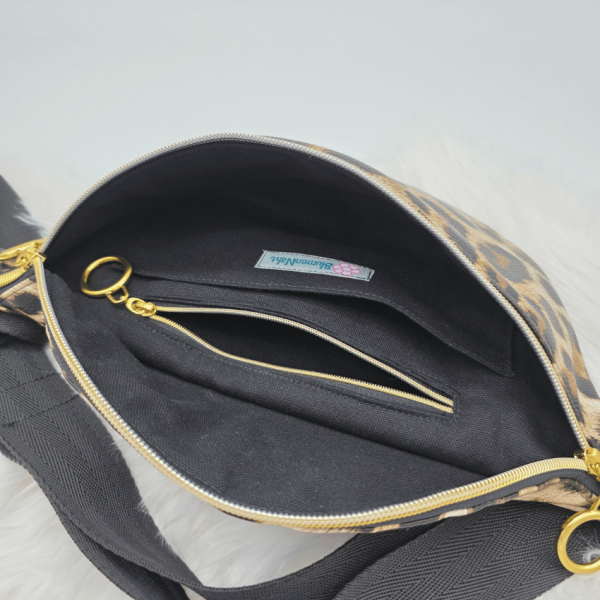 Gürteltasche / Crossbody Bag Junis - Leo - Medium